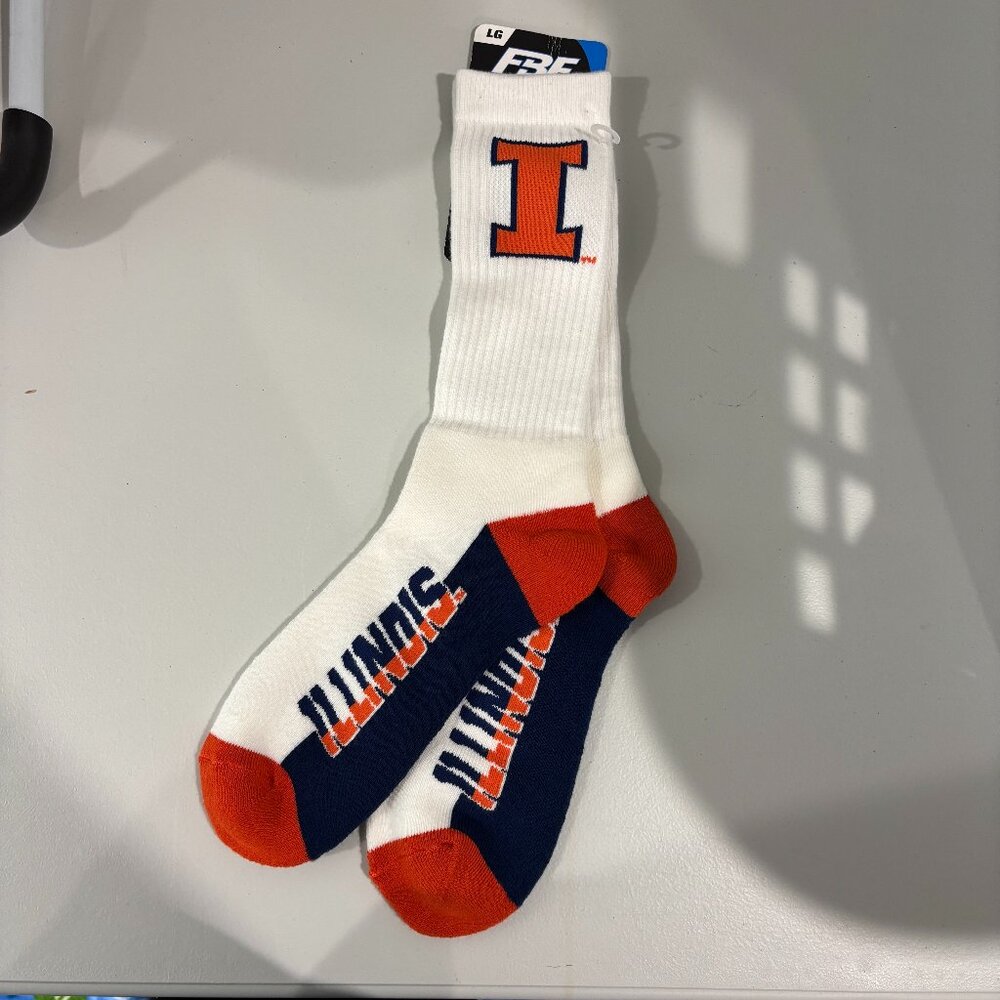 University of Illinois Logo Socks Size Large NWT